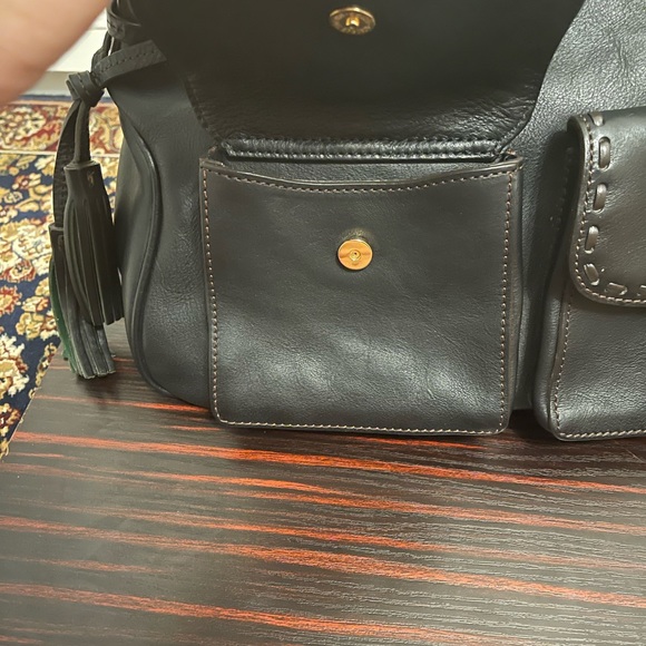Dooney and Bourke genuine leather purse - Picture 4 of 14